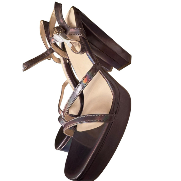 H by Halston Sardinia Sandals - Picture 6 of 12